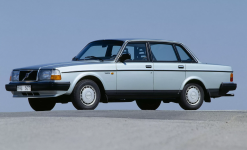 volvo_240_old.PNG volvo_240_old.PNG