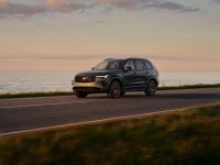 new_xc90.jpg new_xc90.jpg