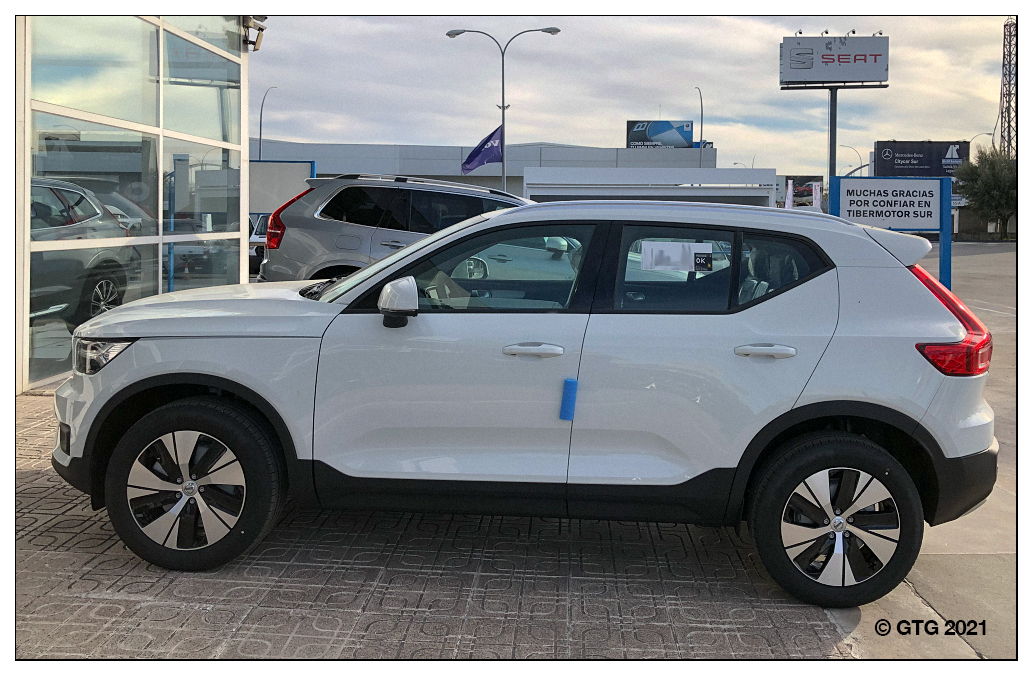 XC40%201b.jpg