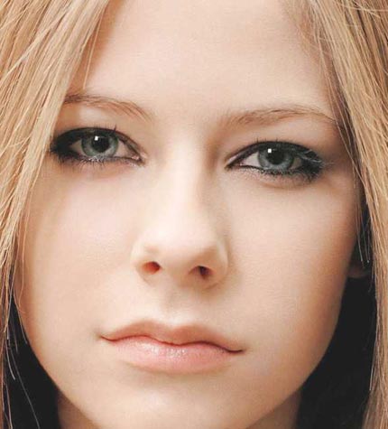 avril_lavigne_face.jpg