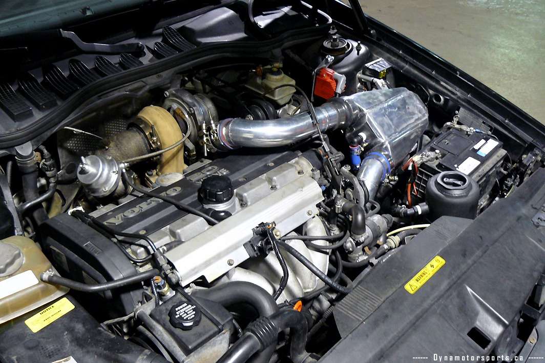 volvo850rwaterair.jpg