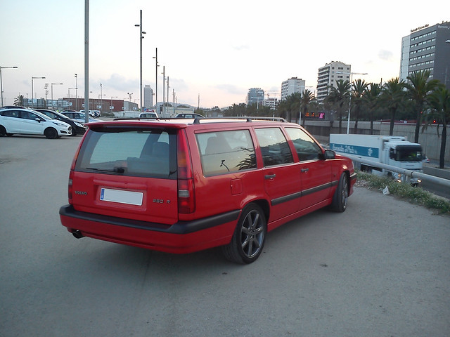 15097441116_02ec78f66d_z.jpg