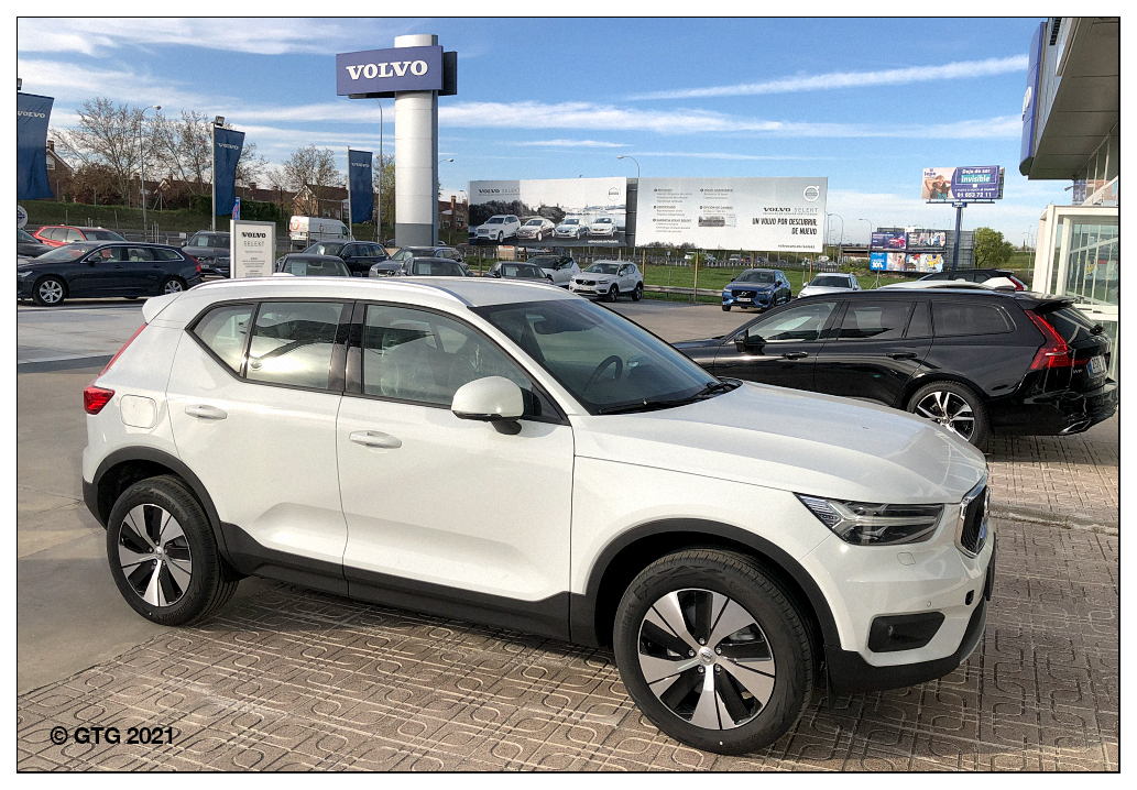 XC40%201a.jpg