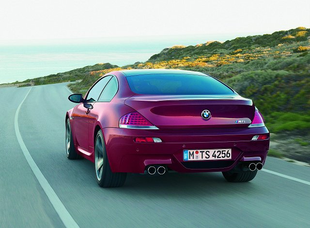 bmw_m6_2005_006.jpg